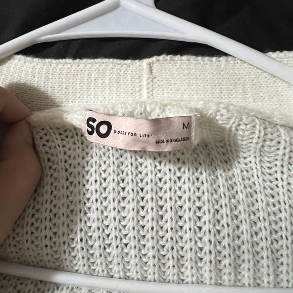 Cream cropped cardigan - Picture 2 of 3